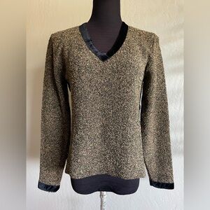 5 for $25 Vintage e bouclee sweater